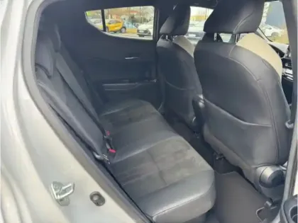 Photo 9 Toyota C-HR 2.0 Hybride 184 GR Sport