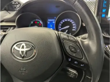 Photo 16 Toyota C-HR 1.8 HYBRIDE 122 DESIGN