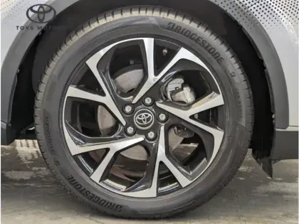 Photo 22 Toyota C-HR 1.8 HYBRIDE 122 DESIGN