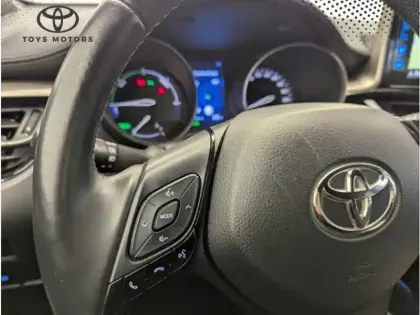 Photo 15 Toyota C-HR 1.8 HYBRIDE 122 DESIGN