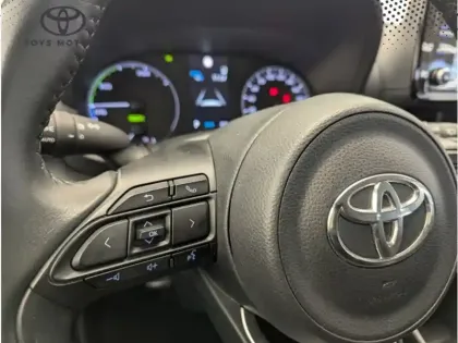 Photo 14 Toyota Yaris Hybride 116h Dynamic