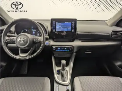 Photo 12 Toyota Yaris Hybride 116h Dynamic