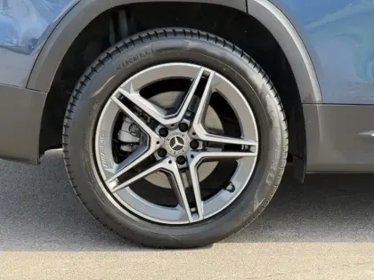 Photo 10 Mercedes GLB 200 d AMG Line