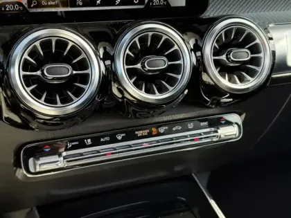 Photo 28 Mercedes GLB 200 d AMG Line