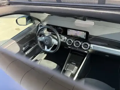 Photo 14 Mercedes GLB 200 d AMG Line