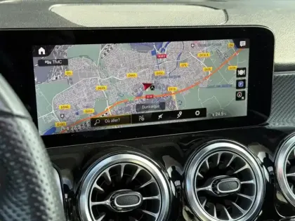 Photo 27 Mercedes GLB 200 d AMG Line