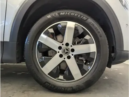 Photo 10 Mercedes GLB 200 d Progressive Line