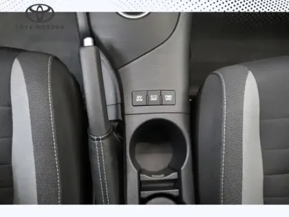 Photo 14 Toyota Auris 1.8 HYBRID 136h TECHNOLINE