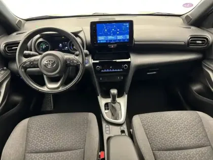 Photo 16 Toyota Yaris Hybride 1.5 HYBRID 116H DESIGN CARGO