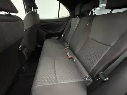 Photo 15 Toyota Yaris Hybride 1.5 HYBRID 116H DESIGN CARGO