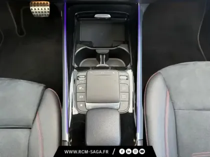 Photo 13 Mercedes GLB 200 AMG Line