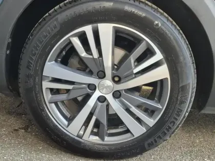 Photo 8 Peugeot 3008  1.5 BlueHDi 130ch S&S Allure EAT8