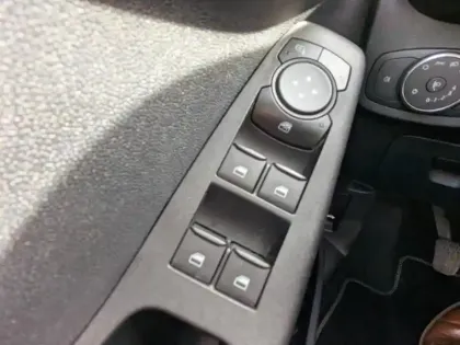 Photo 15 Ford Fiesta  1.0 Flexifuel 95ch Titanium Business 5p