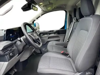 Photo 6 Ford Custom Gén. II Ph1 Limited 1