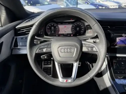 Photo 14 Audi Q8 Gén. I Ph1 S line 5