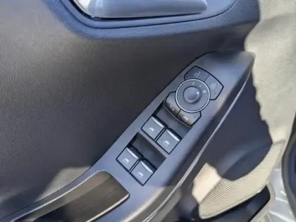 Photo 8 Ford Puma  1.0 Flexifuel 125ch S&S mHEV ST-Line X