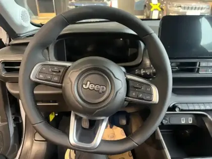 Photo 11 Jeep Avenger  1.2 Turbo T3 100ch Altitude