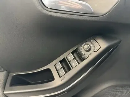 Photo 11 Ford Puma  1.0 EcoBoost 125ch S&S mHEV Titanium Powershift