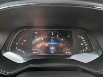 Photo 15 Renault Clio Gén. V (BJA) Ph1 NG RS Line 5