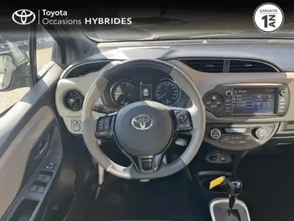 Photo 8 Toyota Yaris  HSD 100h Collection 5p