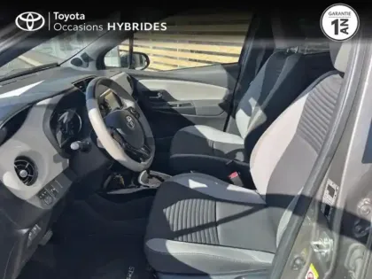 Photo 10 Toyota Yaris  HSD 100h Collection 5p