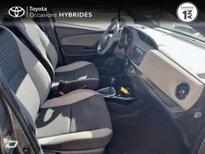 Photo 5 Toyota Yaris  HSD 100h Collection 5p