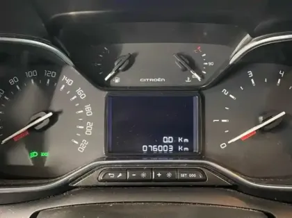 Photo 10 Citroën C3 Aircross  PureTech 130ch S&S Shine Pack EAT6