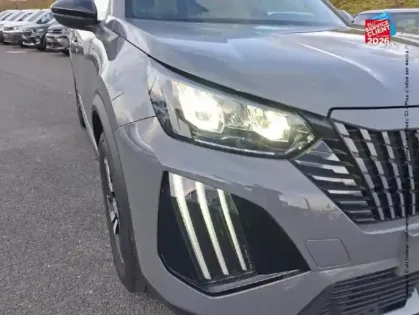 Photo 12 Peugeot 2008  1.2 Hybrid 145ch Allure e-DCS6