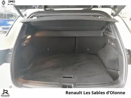 Photo 6 Renault Austral  1.2 E-Tech full hybrid 200ch Techno