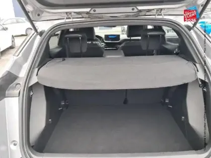 Photo 28 Peugeot 2008  1.2 Hybrid 145ch Allure e-DCS6 Radar Av/Ar CarPlay