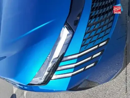 Photo 12 Peugeot 5008  Hybrid 145ch Allure e-DCS6