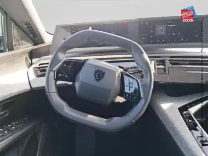 Photo 11 Peugeot 5008  Hybrid 145ch Allure e-DCS6