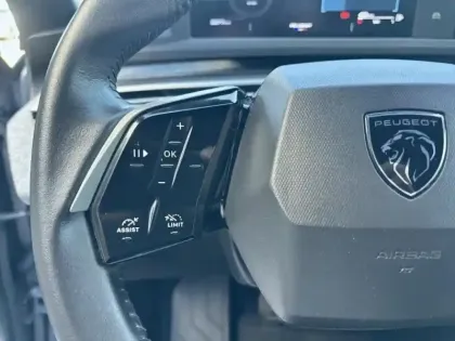 Photo 14 Peugeot 5008 Gén. III Ph1 Allure 5