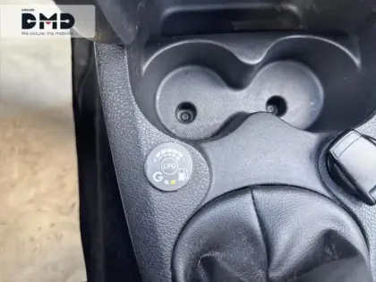 Photo 13 Dacia Logan  MCV 1.0 ECO-G 100ch Stepway