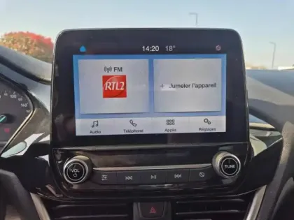 Photo 8 Ford Fiesta Gén. V Ph2 Cool & Connect 5