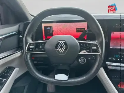 Photo 11 Renault Espace  1.2 E-Tech full hybrid 200ch Iconic 7 places - 24