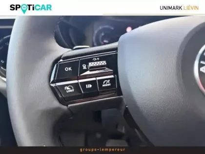 Photo 16 Alfa Romeo Junior  1.2 Ibrida 145ch Techno e-DCT6