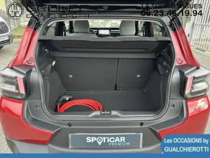 Photo 5 Citroën C3 Gén. IV Ph1 MAX 5