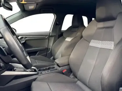 Photo 10 Audi A3 Gén. IV Ph1 Business line 5