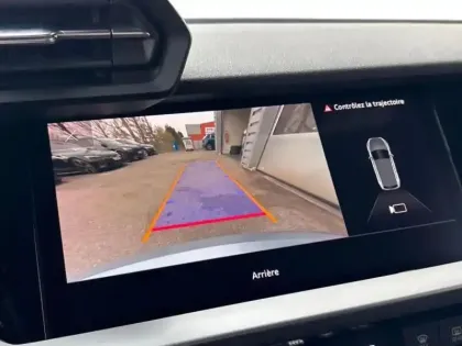 Photo 17 Audi A3 Gén. IV Ph1 Business line 5