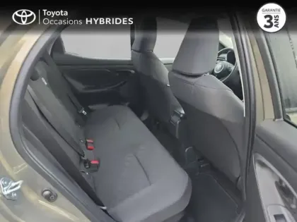 Photo 6 Toyota Yaris  116h Design 5p MC24