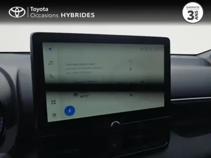 Photo 14 Toyota Yaris  116h Design 5p MC24