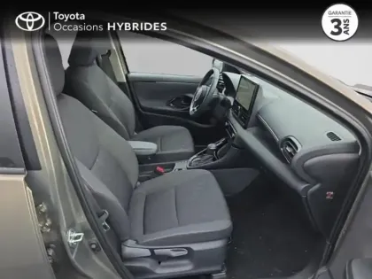 Photo 5 Toyota Yaris  116h Design 5p MC24