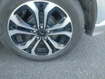 Photo 11 Ford Puma  1.0 Flexifuel 125ch S&S mHEV ST-Line