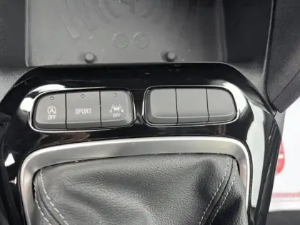 Photo 13 Opel Corsa  1.2 Turbo 100ch GS