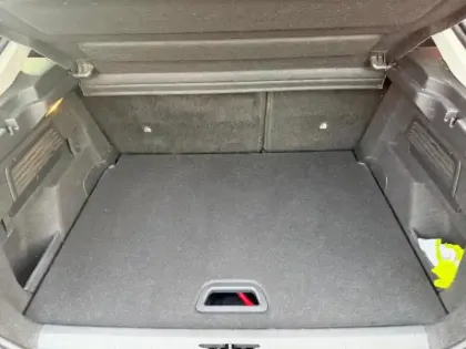 Photo 9 Citroën C4  Moteur électrique 136ch (100 kW) Shine Automatique