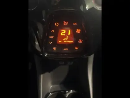 Photo 9 Citroën C1  VTi 72 S&S Shine 5p E6.d