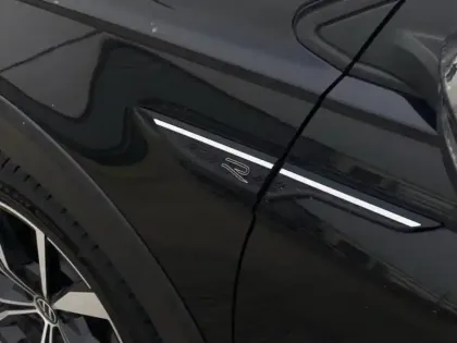 Photo 9 Volkswagen Taigo  1.5 TSI 150ch R-Line DSG7