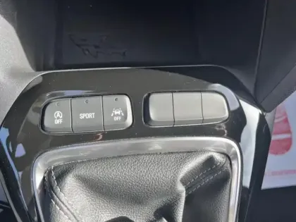 Photo 12 Opel Corsa  1.2 Turbo 100ch GS