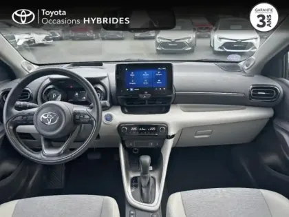 Photo 11 Toyota Yaris  116h Iconic 5p MY22